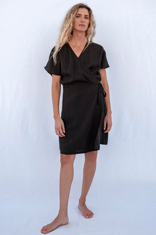 Emma Wrapdress Black